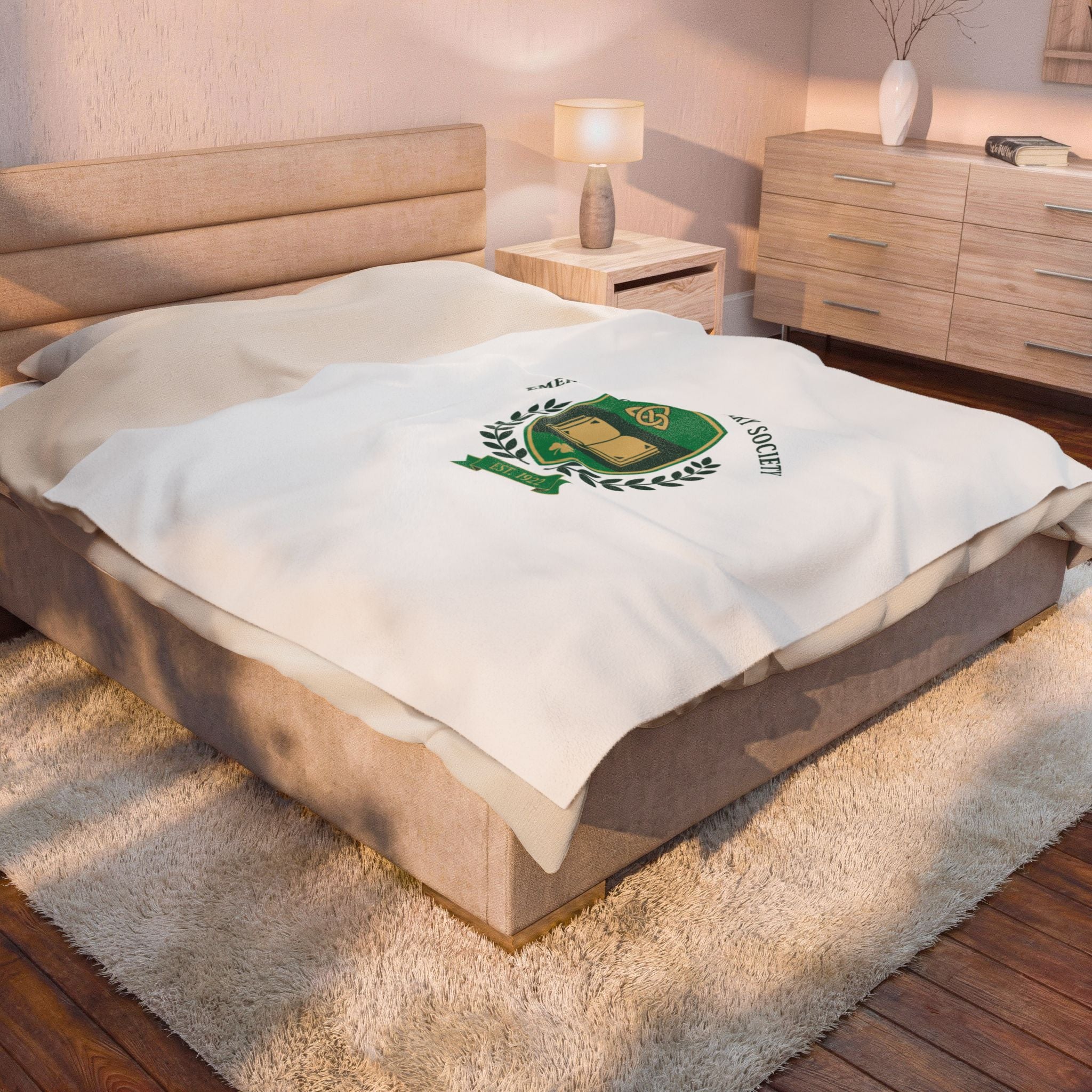 Celtic Crest Gaelic Library Blanket | Irish Heritage logo, Celtic knot